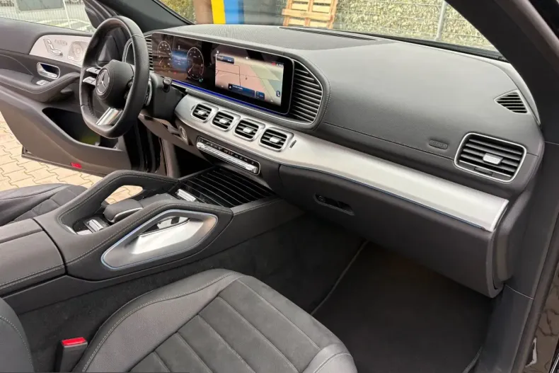 Mercedes-Benz GLE 300 (Clasa GLE) din 2025 cu 18.500 km - oferta MER218271 - foto 27
