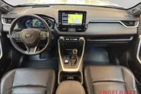 Toyota RAV4 din 2022 cu 65.600 km - oferta TOY218272 - foto 8