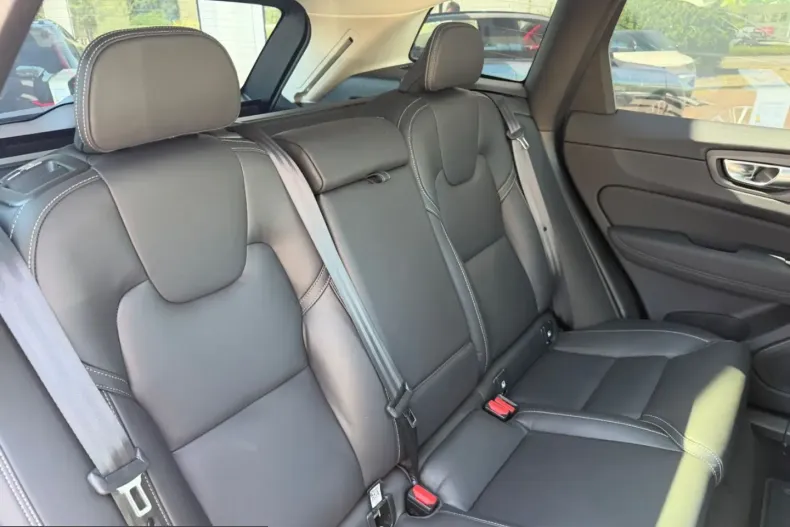Volvo XC60 din 2025 cu 12.000 km - oferta VOL218276 - foto 16