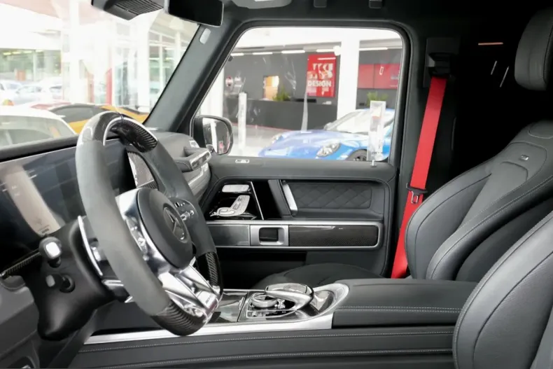 Mercedes-Benz G 63 AMG (Clasa G) din 2023 cu 31.490 km - oferta MER218277 - foto 14