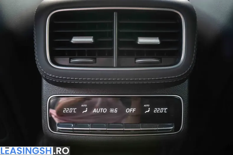 Mercedes-Benz GLE 63 AMG (Clasa GLE) din 2023 cu 96.270 km - oferta MER218278 - foto 38