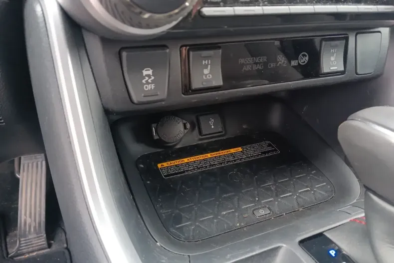 Toyota RAV4 din 2022 cu 65.000 km - oferta TOY218287 - foto 14