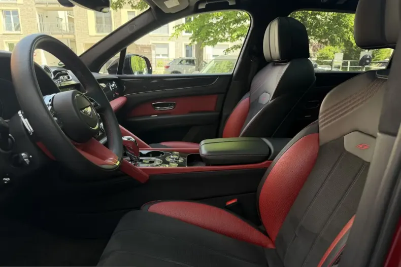 Bentley Bentayga din 2023 cu 39.990 km - oferta BEN218293 - foto 18