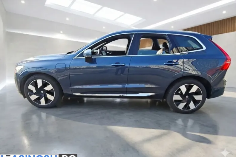 Volvo XC60 din 2023 cu 19.800 km - oferta VOL218295 - foto 7