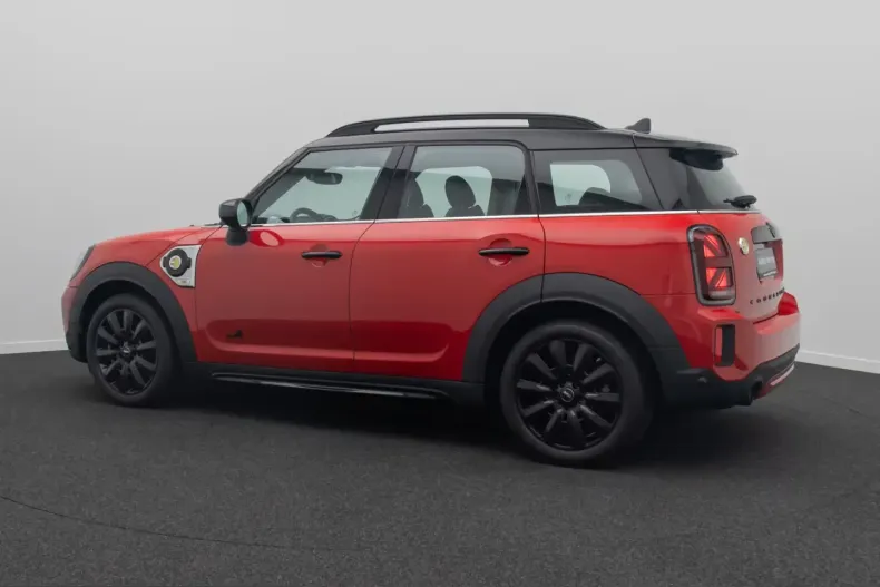 MINI Countryman SE (Cooper) din 2023 cu 17.204 km - oferta MIN218303 - foto 3