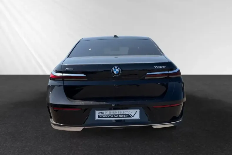 BMW 750 (Seria 7) din 2024 cu 28.500 km - oferta BMW218304 - foto 3