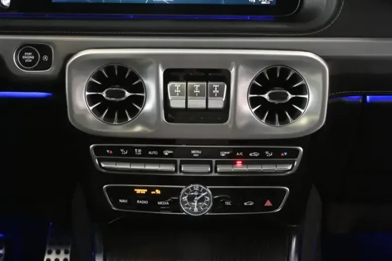 Mercedes-Benz G 400 (Clasa G) din 2022 cu 85.000 km - oferta MER218305 - foto 10
