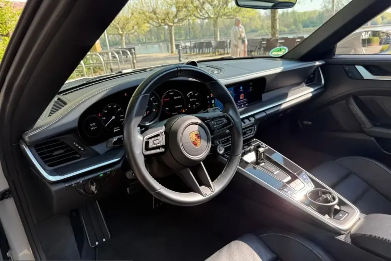 Porsche 992 din 2022 cu 19.990 km - oferta POR218310 - foto 16