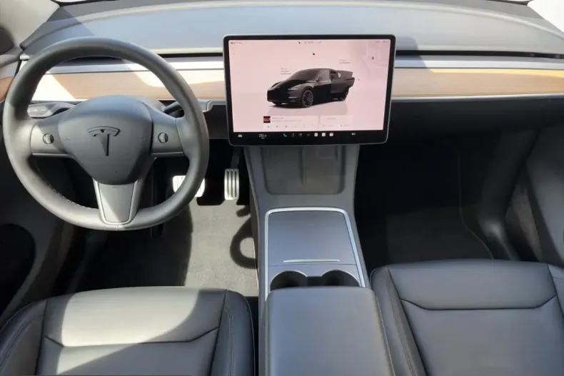 Tesla Model Y din 2023 cu 41.800 km - oferta TES218319 - foto 12