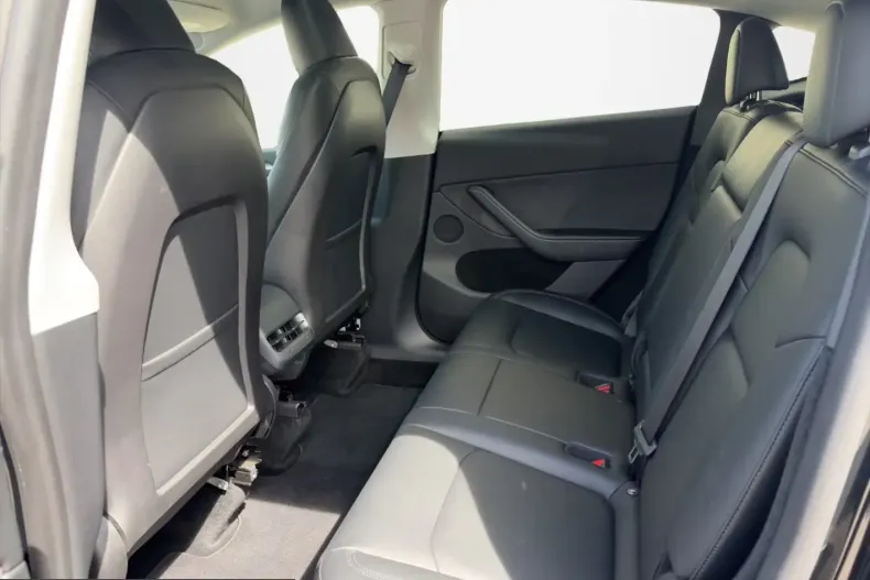 Tesla Model Y din 2023 cu 41.800 km - oferta TES218319 - foto 16