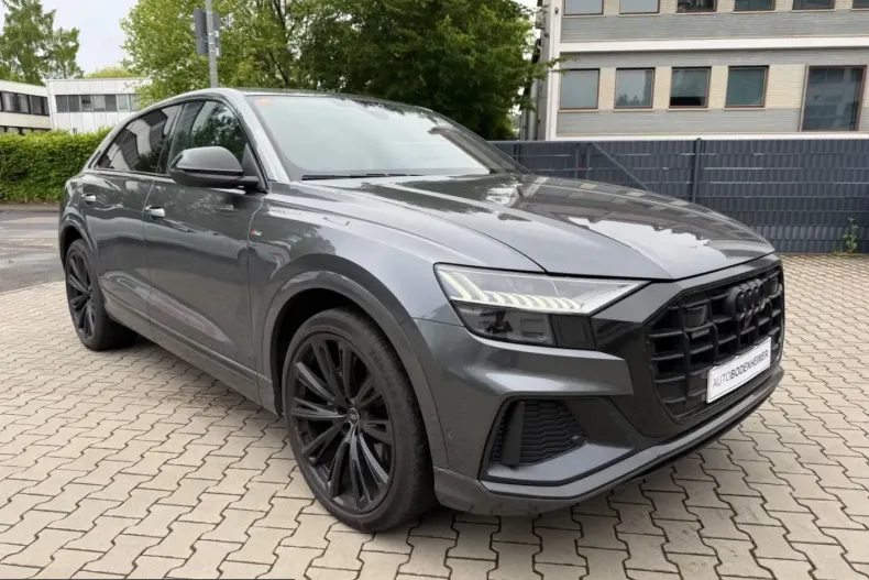 Audi Q8 din 2023 cu 69.653 km - oferta AUD218335 - foto 1