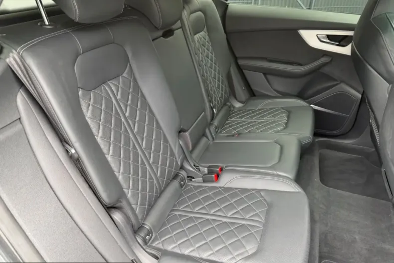 Audi Q8 din 2023 cu 69.653 km - oferta AUD218335 - foto 23