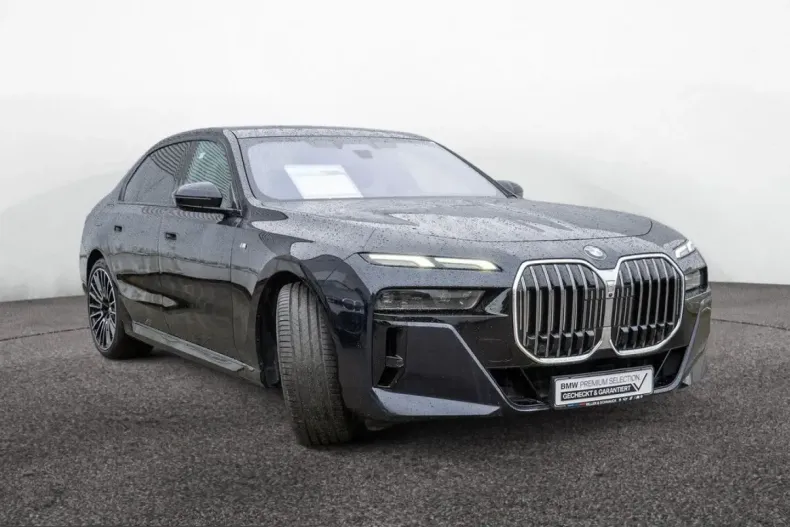 BMW 740 (Seria 7) din 2025 cu 26.100 km - oferta BMW218340 - foto 1
