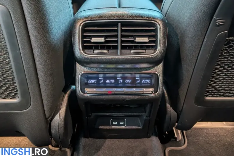 Mercedes-Benz GLE 300 (Clasa GLE) din 2023 cu 51.499 km - oferta MER218345 - foto 22