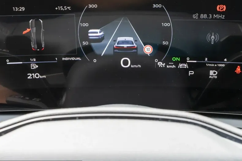 Audi A5 din 2025 cu 29.300 km - oferta AUD218349 - foto 14