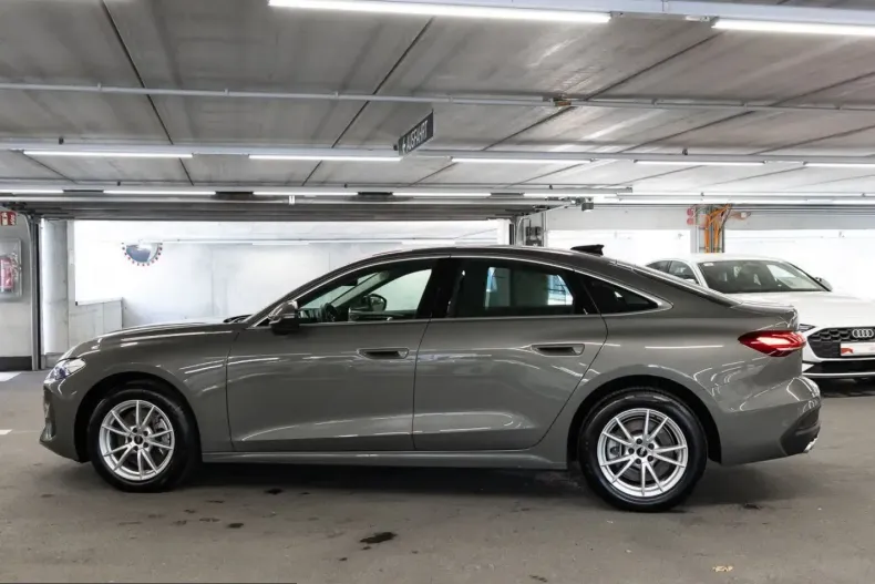 Audi A5 din 2025 cu 18.297 km - oferta AUD218351 - foto 13
