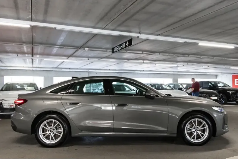Audi A5 din 2025 cu 18.297 km - oferta AUD218351 - foto 14