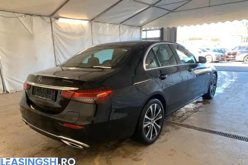 Mercedes-Benz E 300 (Clasa E) din 2021 cu 77.709 km - oferta MER218355 - foto 3
