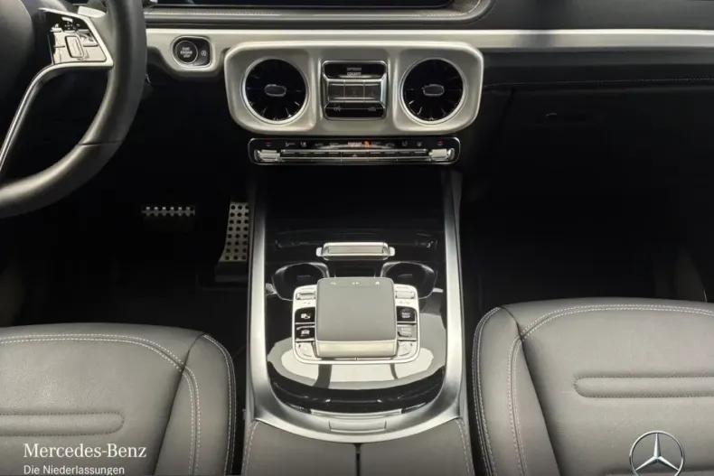 Mercedes-Benz G 450 (Clasa G) din 2025 cu 15.166 km - oferta MER218361 - foto 12