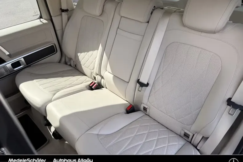Mercedes-Benz G 450 (Clasa G) din 2024 cu 20.750 km - oferta MER218363 - foto 14