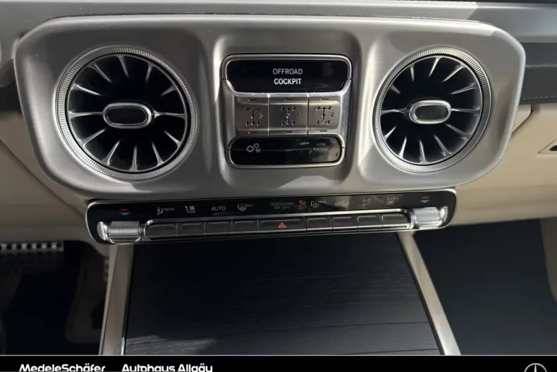 Mercedes-Benz G 450 (Clasa G) din 2024 cu 20.750 km - oferta MER218363 - foto 15