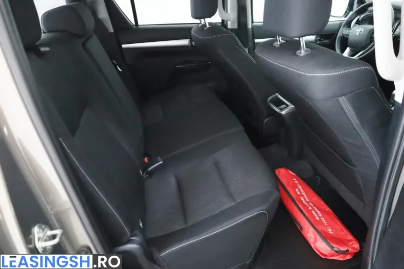 Toyota Hilux din 2024 cu 51.575 km - oferta TOY218367 - foto 11
