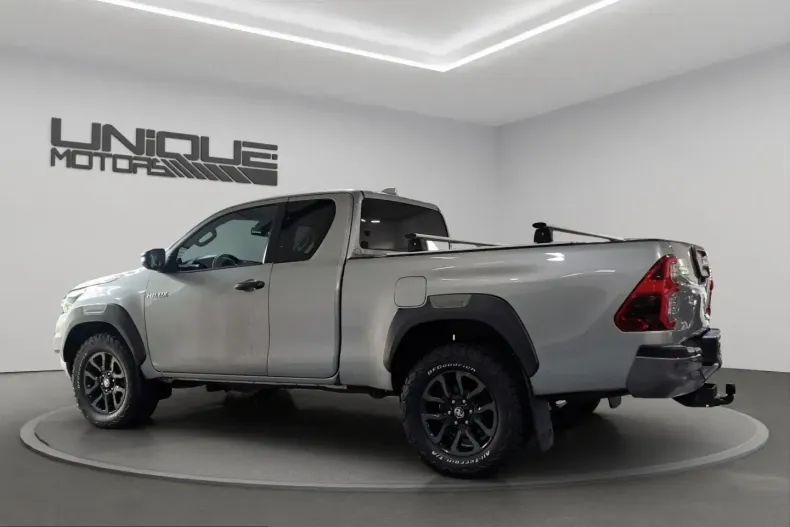 Toyota Hilux din 2024 cu 42.948 km - oferta TOY218369 - foto 6