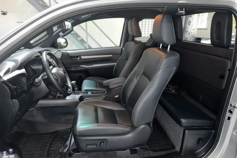 Toyota Hilux din 2024 cu 42.948 km - oferta TOY218369 - foto 9