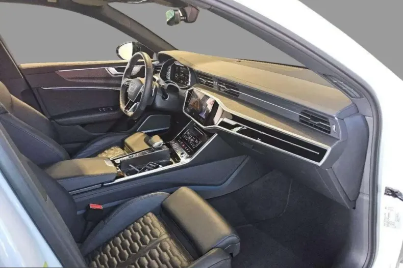 Audi RS6 din 2023 cu 60.402 km - oferta AUD218374 - foto 4