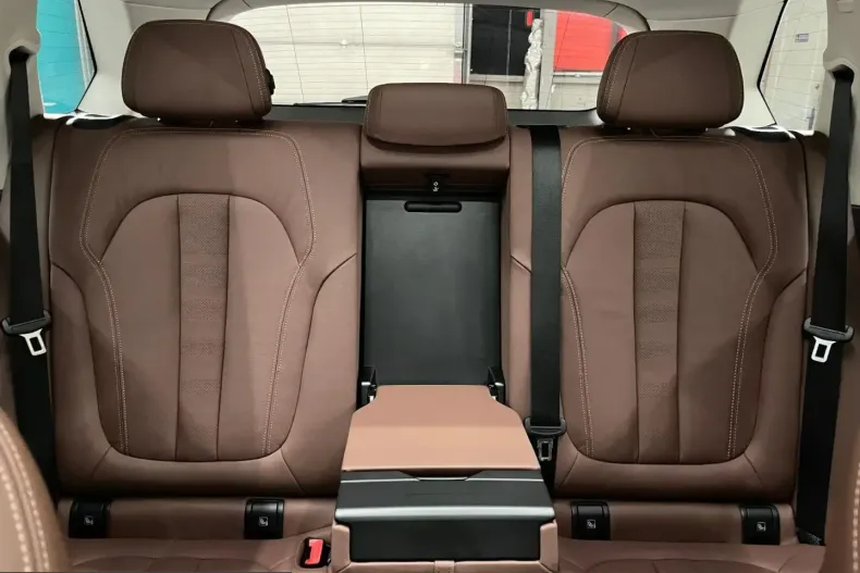 BMW X5 (Seria X) din 2021 cu 133.543 km - oferta BMW218376 - foto 13