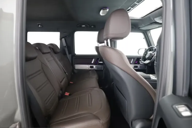 Mercedes-Benz G 450 (Clasa G) din 2025 cu 37.473 km - oferta MER218378 - foto 13