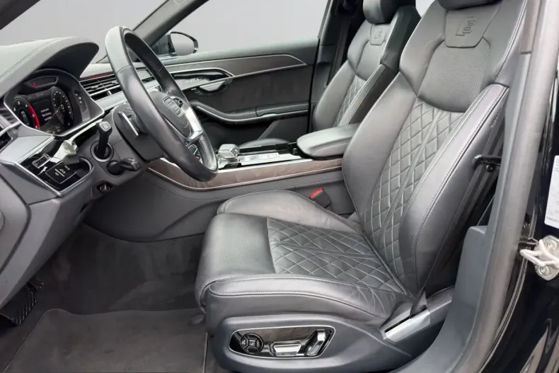 Audi A8 din 2021 cu 74.690 km - oferta AUD218379 - foto 9
