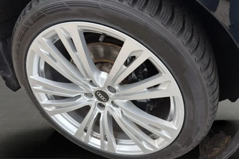 Audi A8 din 2021 cu 74.690 km - oferta AUD218379 - foto 20