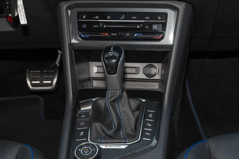 Volkswagen Tiguan din 2022 cu 49.997 km - oferta VOL218385 - foto 9