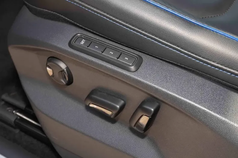 Volkswagen Tiguan din 2022 cu 49.997 km - oferta VOL218385 - foto 12