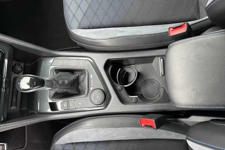 Volkswagen Tiguan din 2023 cu 35.400 km - oferta VOL218386 - foto 9