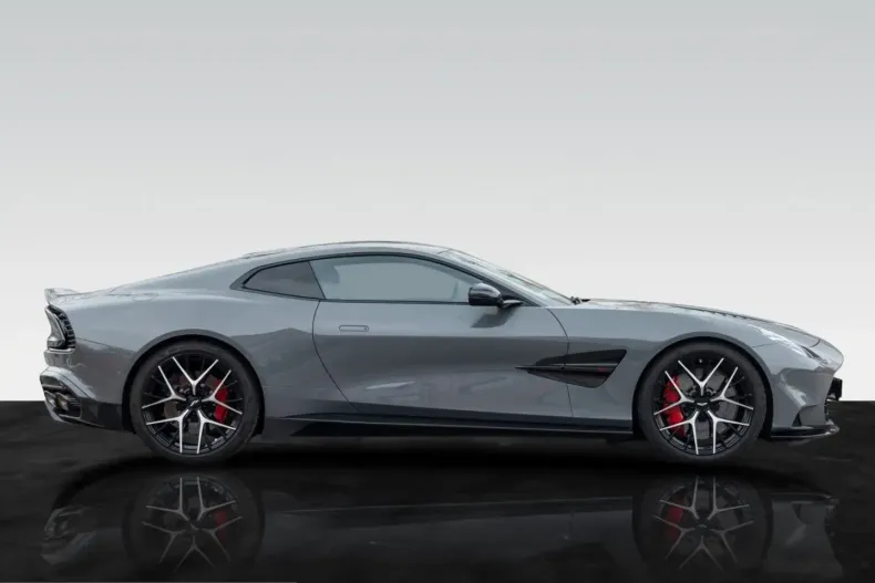 Aston Martin Vanquish din 2025 cu 2.750 km - oferta AST218390 - foto 12