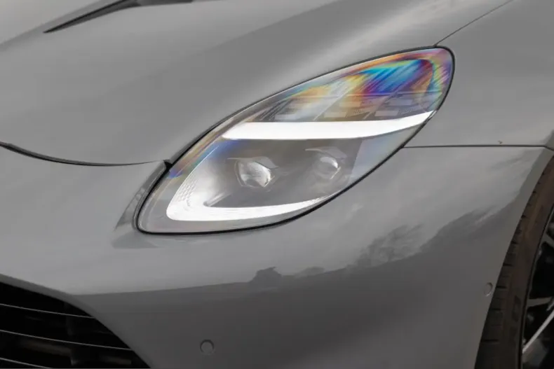 Aston Martin Vanquish din 2025 cu 2.750 km - oferta AST218390 - foto 14