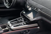 Aston Martin Vanquish din 2025 cu 2.750 km - oferta AST218390 - foto 28