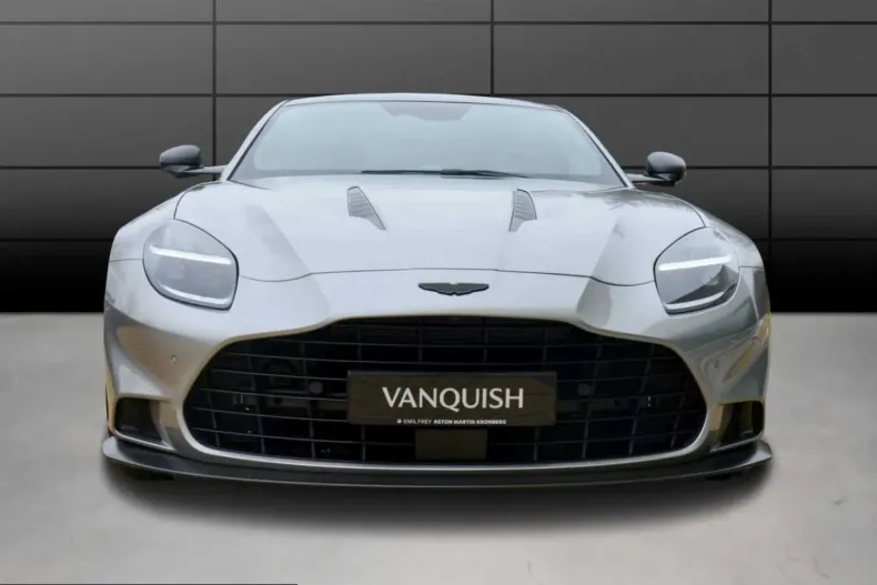 Aston Martin Vanquish din 2025 cu 5.999 km - oferta AST218392 - foto 1