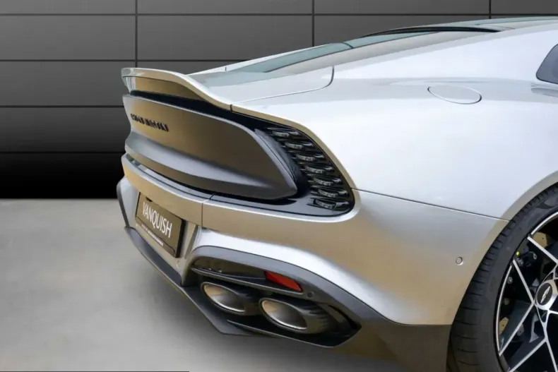 Aston Martin Vanquish din 2025 cu 5.999 km - oferta AST218392 - foto 3