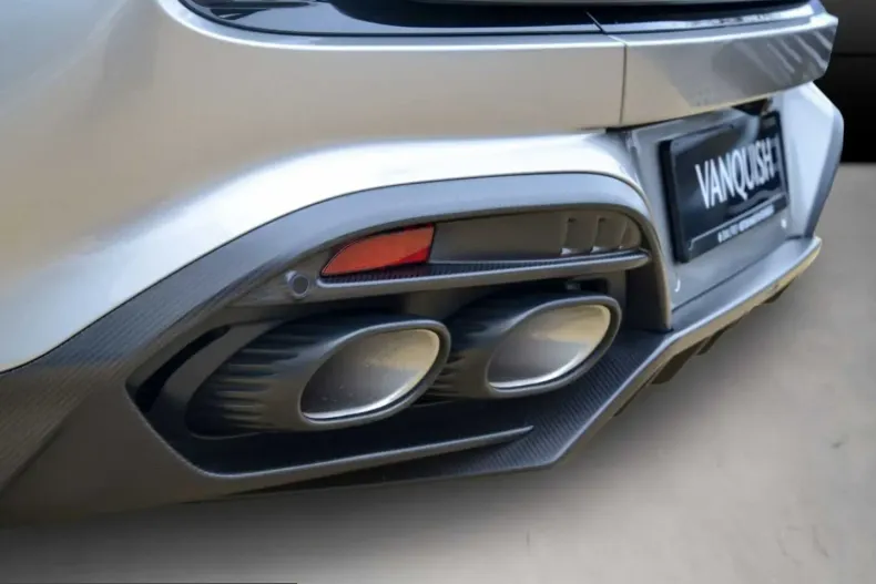 Aston Martin Vanquish din 2025 cu 5.999 km - oferta AST218392 - foto 8