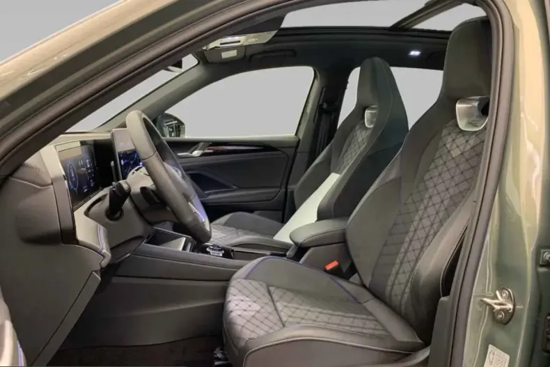 Volkswagen Tiguan din 2025 cu 12.900 km - oferta VOL218393 - foto 9