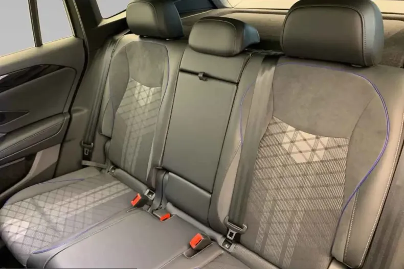 Volkswagen Tiguan din 2025 cu 12.900 km - oferta VOL218393 - foto 10