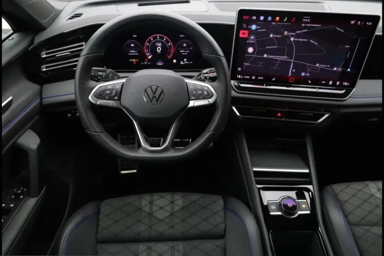 Volkswagen Tiguan din 2025 cu 17.100 km - oferta VOL218395 - foto 9