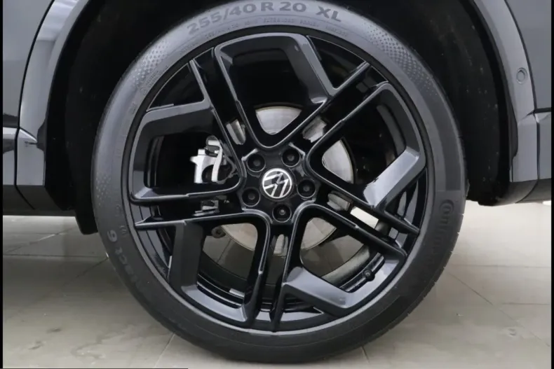 Volkswagen Tiguan din 2025 cu 17.100 km - oferta VOL218395 - foto 16