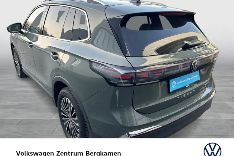 Volkswagen Tiguan din 2025 cu 12.710 km - oferta VOL218400 - foto 2