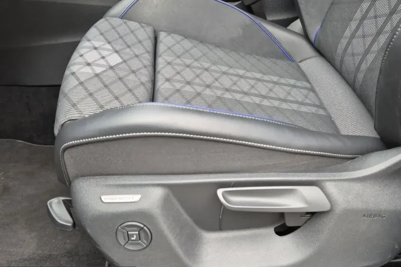 Volkswagen Tiguan din 2025 cu 24.674 km - oferta VOL218401 - foto 18