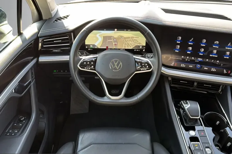 Volkswagen Touareg din 2022 cu 48.318 km - oferta VOL218407 - foto 7