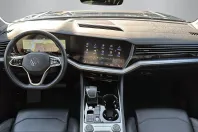 Volkswagen Touareg din 2022 cu 48.318 km - oferta VOL218407 - foto 8
